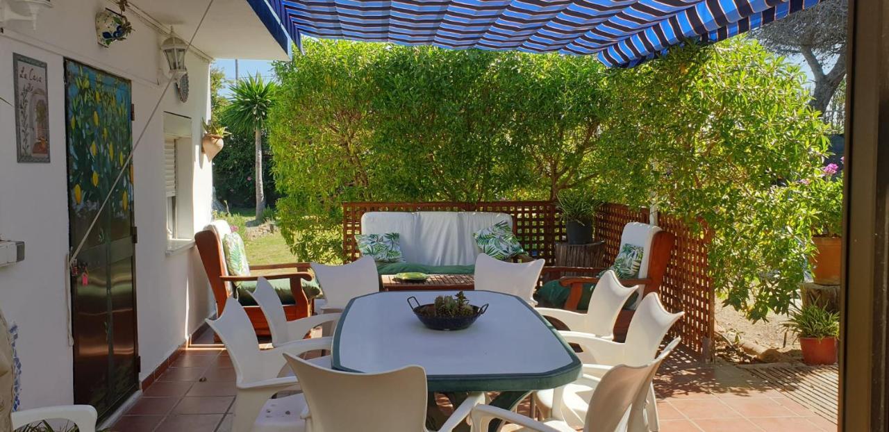 רוטה En Finca Las Dunas Dos Chalets Con Jacuzzis En Primera Linea De Playa , Uno De 4 Dormitorios Y Otro De 2 Dormitorios, Llama Al Seiscientos Veintisiete Cuatrocientos Diecisiete Trescientos Noventa Y Ocho מראה חיצוני תמונה