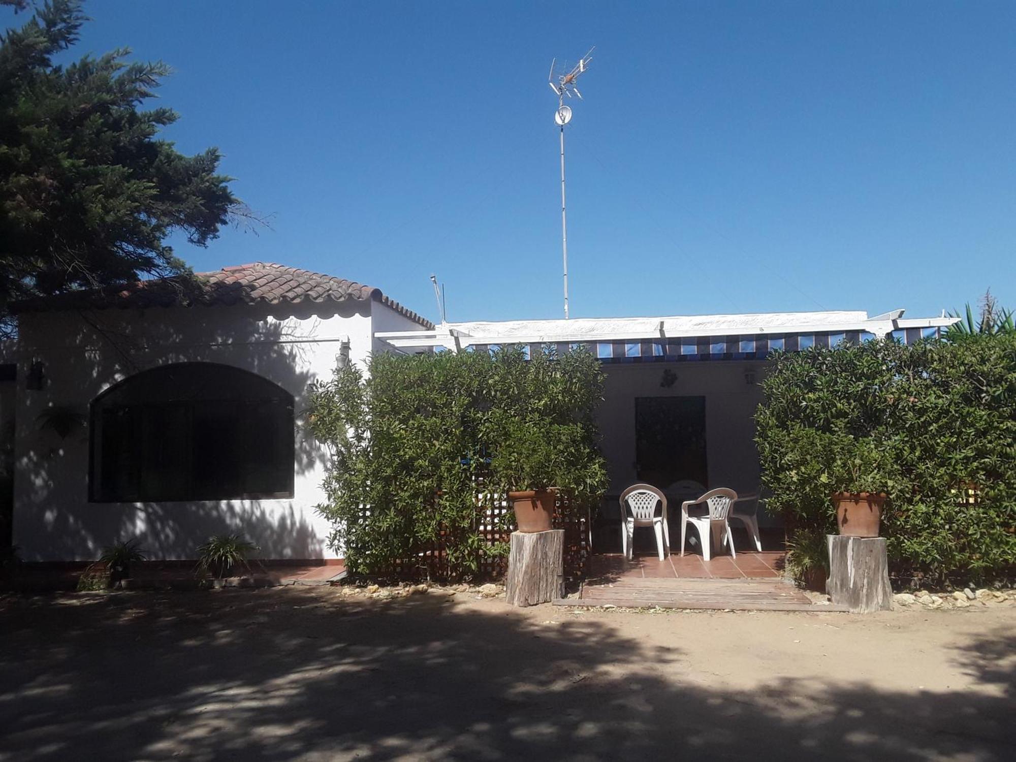 רוטה En Finca Las Dunas Dos Chalets Con Jacuzzis En Primera Linea De Playa , Uno De 4 Dormitorios Y Otro De 2 Dormitorios, Llama Al Seiscientos Veintisiete Cuatrocientos Diecisiete Trescientos Noventa Y Ocho מראה חיצוני תמונה